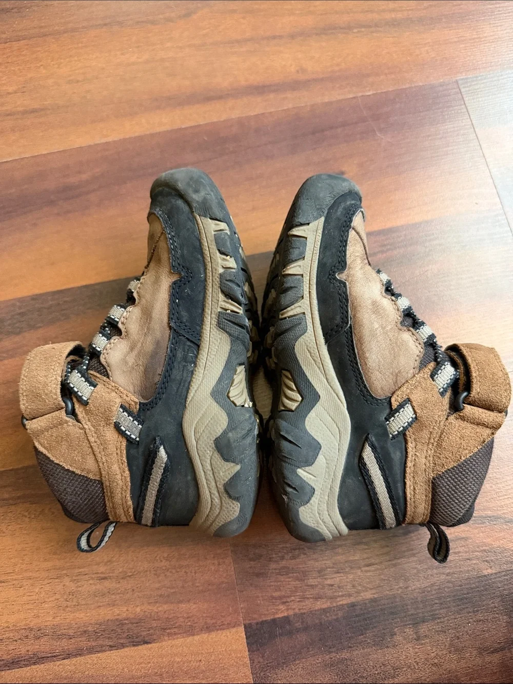 Keen Targhee IV Mid WP Shoe Size 9